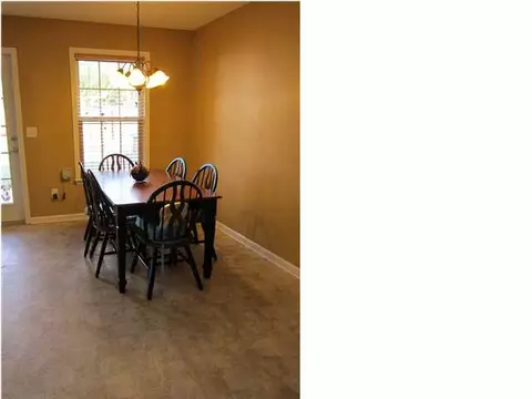 219 Peyton Ln, Moundville, AL 35474 photo 7
