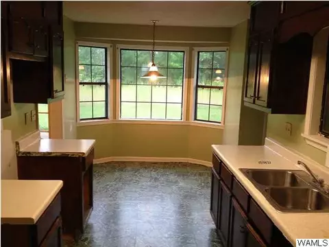 305 Hyde Park, Eutaw, AL 35462 photo 8