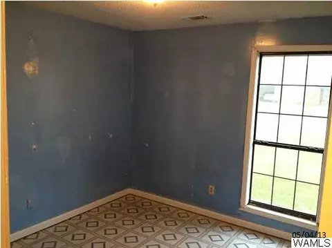 305 Hyde Park, Eutaw, AL 35462 photo 11