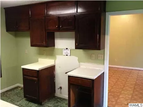 305 Hyde Park, Eutaw, AL 35462 photo 7