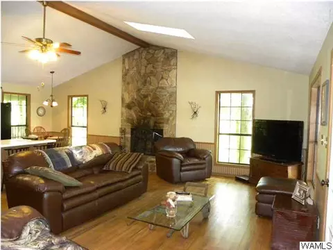 2586 Flag Rd, Eutaw, AL 35462 photo 4