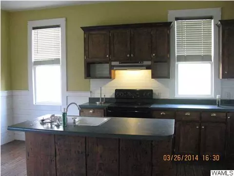 122 Pickens St, Eutaw, AL 35462 photo 4