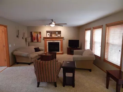 1945 Southbrook Dr, Ely, IA 52227 photo 6