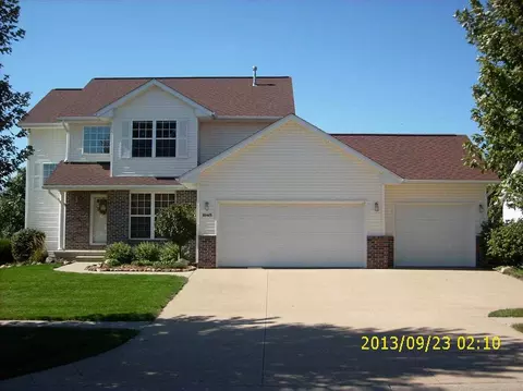 1945 Southbrook Dr, Ely, IA 52227 photo 1