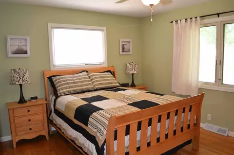 3105 G Ave NE, Cedar Rapids, IA 52402 photo 11