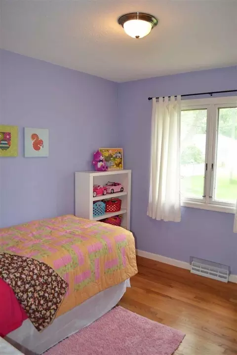 3105 G Ave NE, Cedar Rapids, IA 52402 photo 13