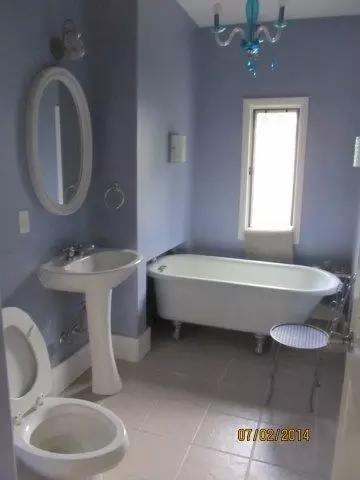 213 E 9th St, Tipton, IA 52772 photo 8