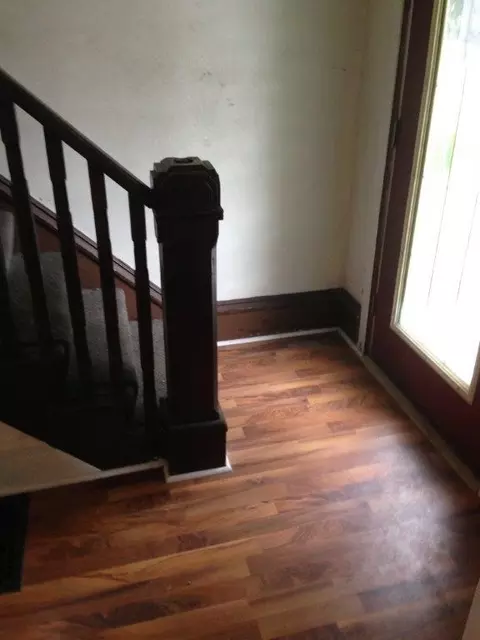213 E 9th St, Tipton, IA 52772 photo 7
