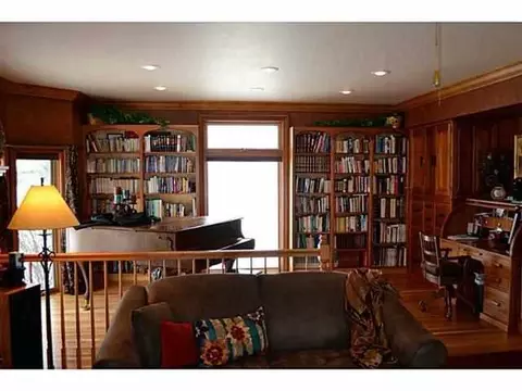 2397 E Wright Brothers Blvd, Cedar Rapids, IA 52404 photo 7