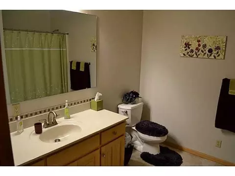 2397 E Wright Brothers Blvd, Cedar Rapids, IA 52404 photo 15