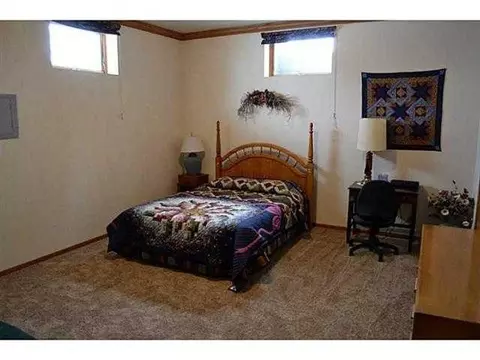 2397 E Wright Brothers Blvd, Cedar Rapids, IA 52404 photo 11