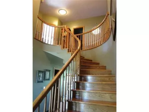 2397 E Wright Brothers Blvd, Cedar Rapids, IA 52404 photo 5