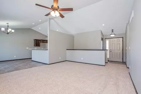3624 Whitman Ave, Marion, IA 52302 photo 4