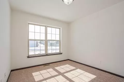 3624 Whitman Ave, Marion, IA 52302 photo 11