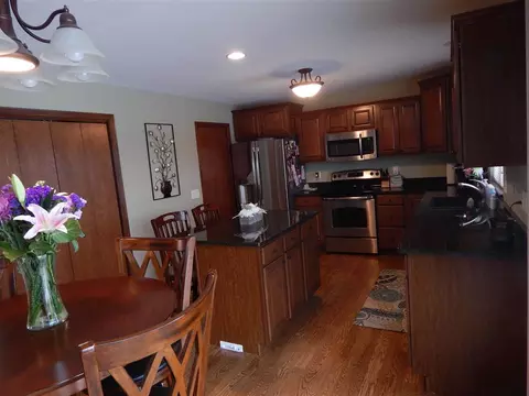 2065 Hillside Dr, Ely, IA 52227 photo 8