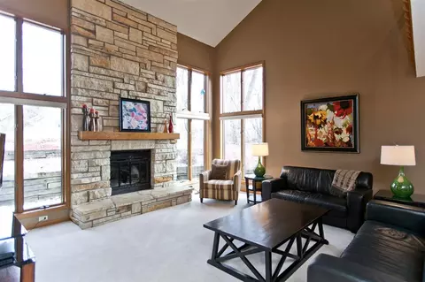 4530 Doe Run Dr, Cedar Rapids, IA 52411 photo 4