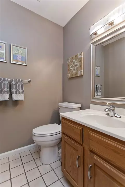 4530 Doe Run Dr, Cedar Rapids, IA 52411 photo 9