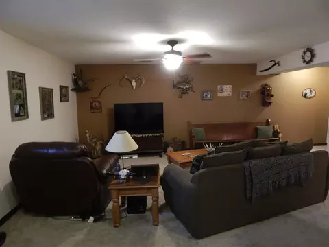 2045 Hillside Dr, Ely, IA 52227 photo 18