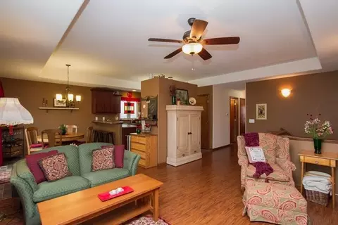 2140 Hillside Dr, Ely, IA 52227 photo 5