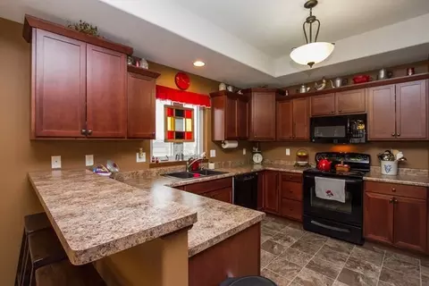 2140 Hillside Dr, Ely, IA 52227 photo 10