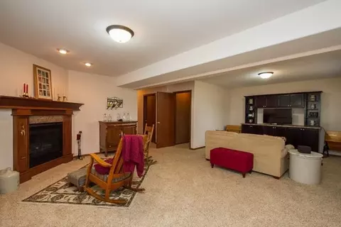 2140 Hillside Dr, Ely, IA 52227 photo 21