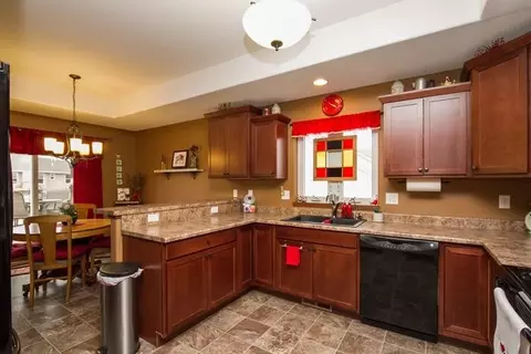 2140 Hillside Dr, Ely, IA 52227 photo 8