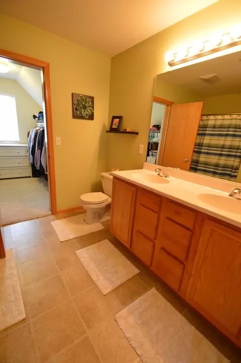 5913 Spring View Ct NE, Cedar Rapids, IA 52411 photo 13