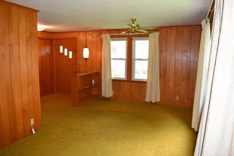 111 4th Ave E, Lisbon, IA 52253 photo 4