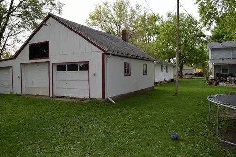 111 4th Ave E, Lisbon, IA 52253 photo 3