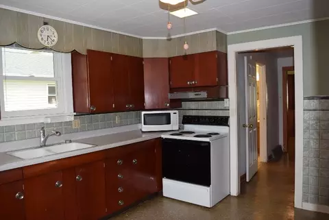 111 4th Ave E, Lisbon, IA 52253 photo 8