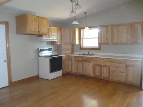 210 E 1st St, Tipton, IA 52772 photo 13