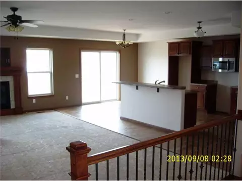 3105 Ridgeview Dr, Ely, IA 52227 photo 3