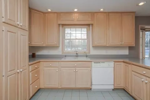 4501 Deer View Rd, Cedar Rapids, IA 52411 photo 10