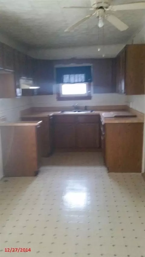 525 E 7th St, Tipton, IA 52772 photo 12