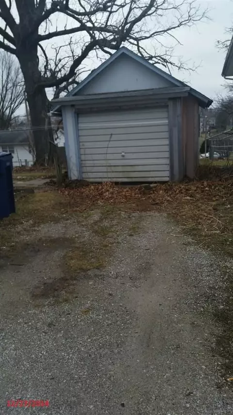 525 E 7th St, Tipton, IA 52772 photo 5