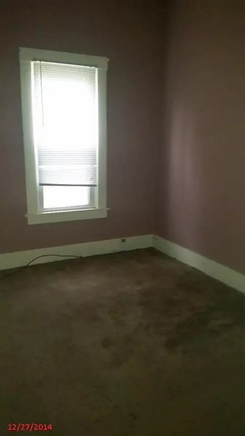 525 E 7th St, Tipton, IA 52772 photo 9