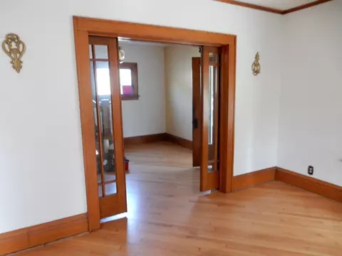 111 E 3rd St, Riverside, IA 52327 photo 14