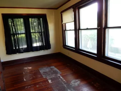 111 E 3rd St, Riverside, IA 52327 photo 24