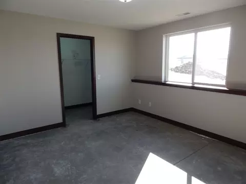 2065 Fieldcrest Ln, Ely, IA 52227 photo 16