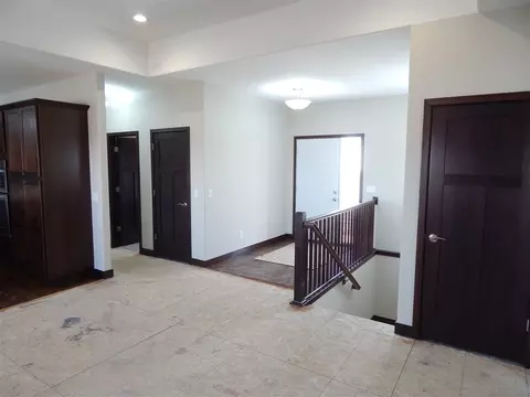 2065 Fieldcrest Ln, Ely, IA 52227 photo 9