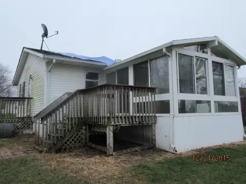 100 S Ely St, Walker, IA 52352 photo 3