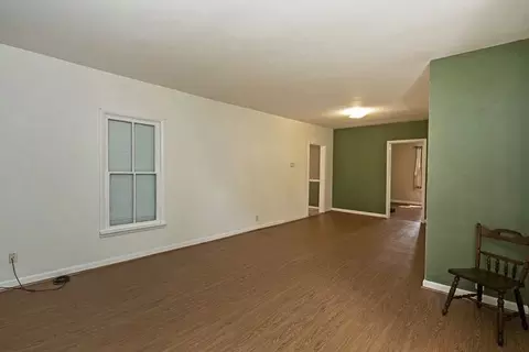160 E 3rd St, Riverside, IA 52327 photo 21