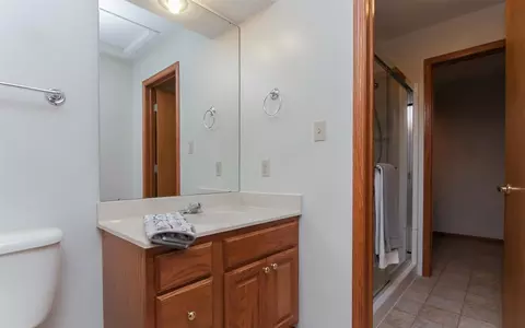 3227 Riverpointe Cir NE, Cedar Rapids, IA 52411 photo 16