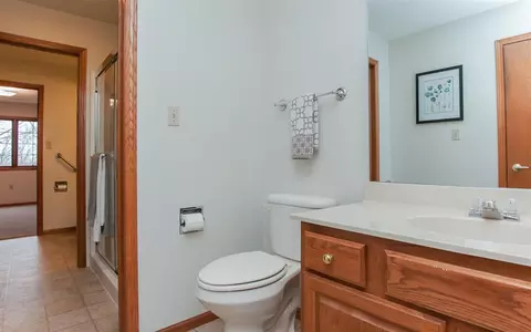 3227 Riverpointe Cir NE, Cedar Rapids, IA 52411 photo 14