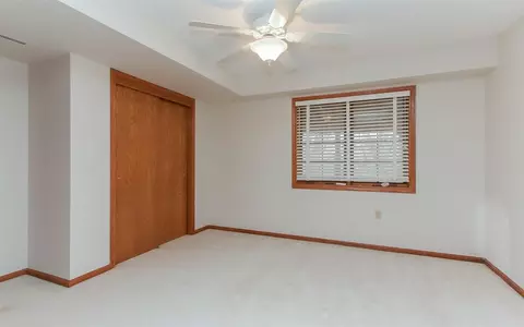 3227 Riverpointe Cir NE, Cedar Rapids, IA 52411 photo 20
