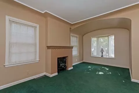 2420 E Ave NE, Cedar Rapids, IA 52402 photo 10