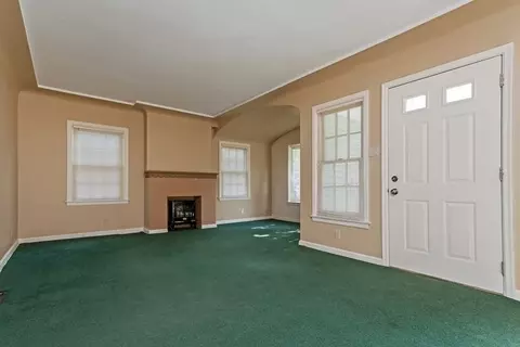 2420 E Ave NE, Cedar Rapids, IA 52402 photo 11