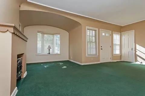 2420 E Ave NE, Cedar Rapids, IA 52402 photo 13