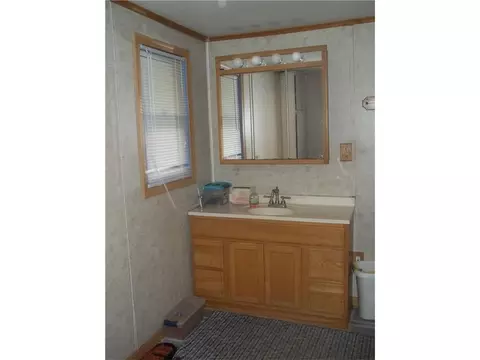 435 Willow St, Bennett, IA 52721 photo 16
