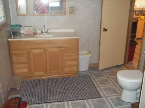 435 Willow St, Bennett, IA 52721 photo 17